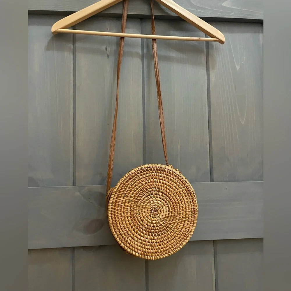 Round Woven Straw Crossbody Bag in Natural Brown